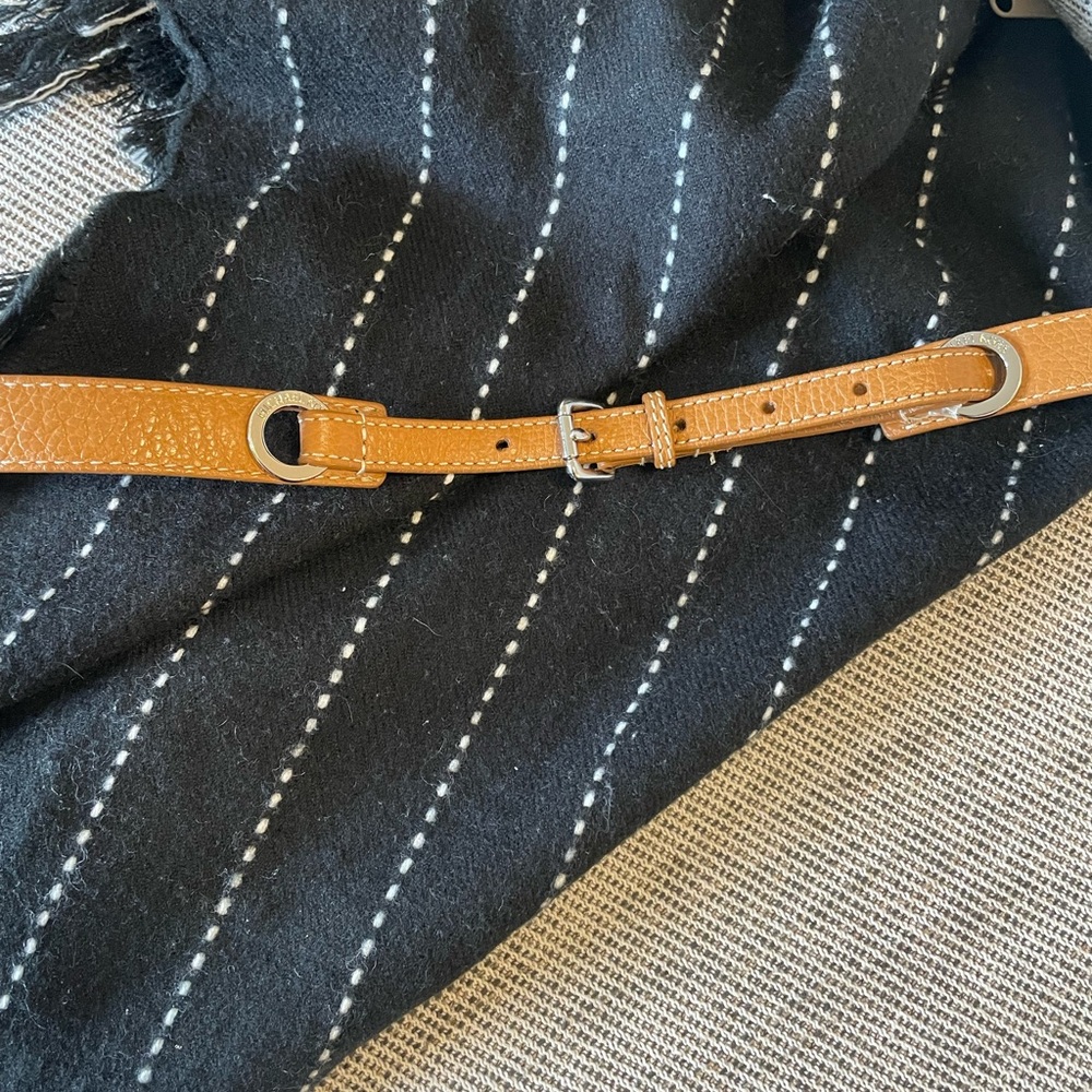 Michael Kors belt - Picture 1 of 3